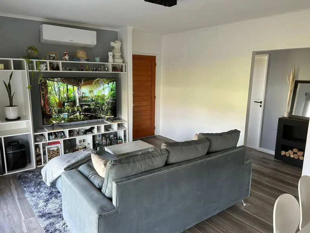 Venta Casa en Barrio Fincas de San Vicente 4 AMBIENTES 3