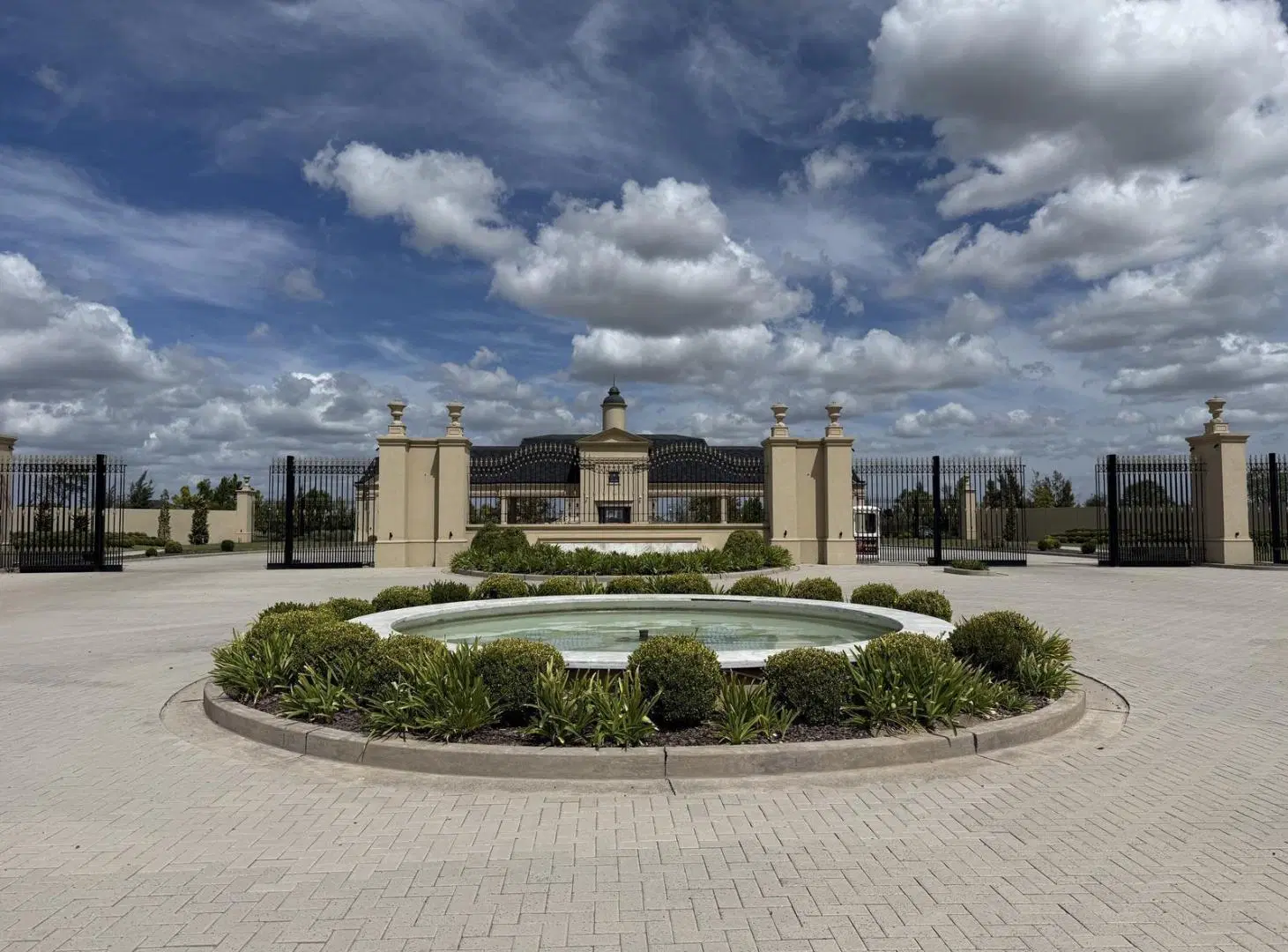 VENTA Lote en PRIDE Canning (Ezeiza) Fondo al Bosque 4