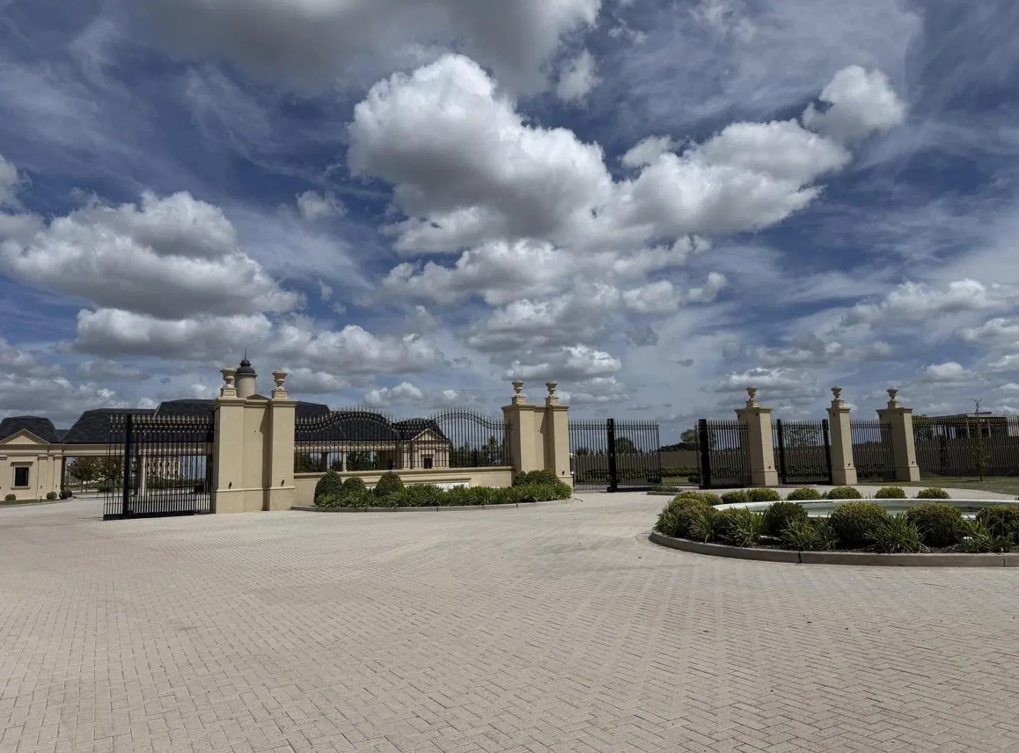 VENTA Lote en PRIDE Canning (Ezeiza) Fondo al Bosque 5