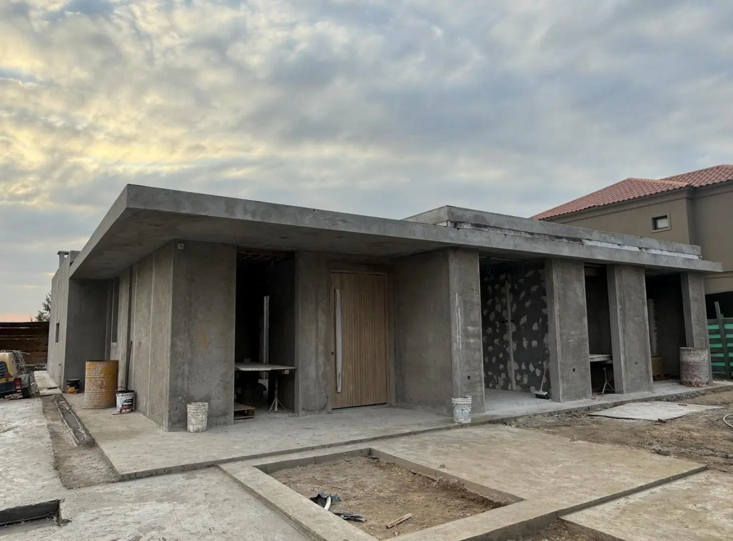 VENTA Casa en Los Talas 5 AMBIENTES FONDO AL LAGO 4