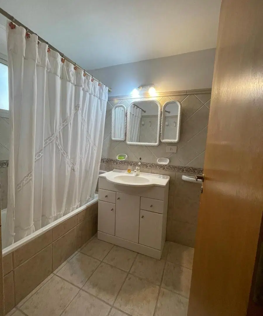 Casa en Campos De Echeverria 5