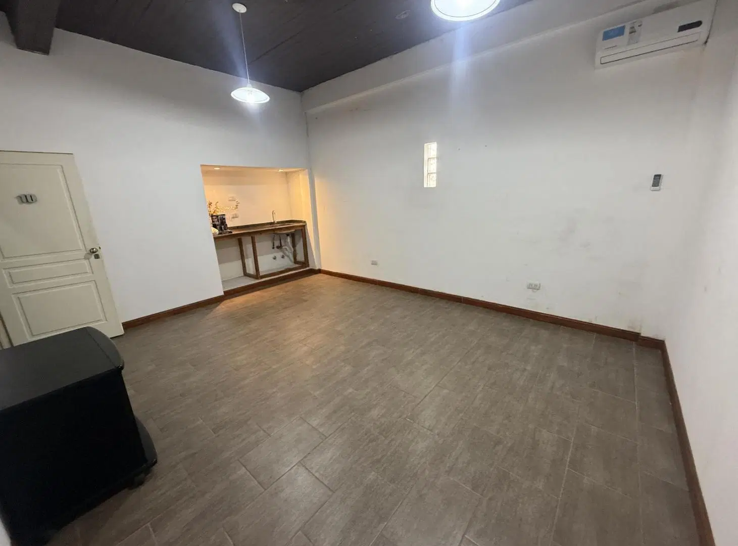 ALQUILER oficina Canning Professional 2