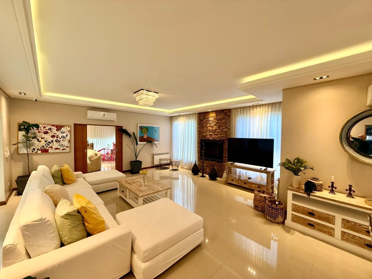Foto de VENTA CASA Valdevez CALIDAD PREMIUM, imagen 2
