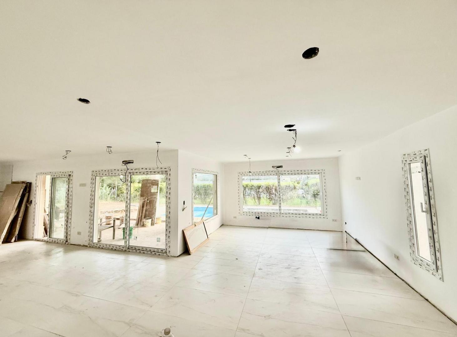 VENTA CASA Lagos de Canning A ESTRENAR