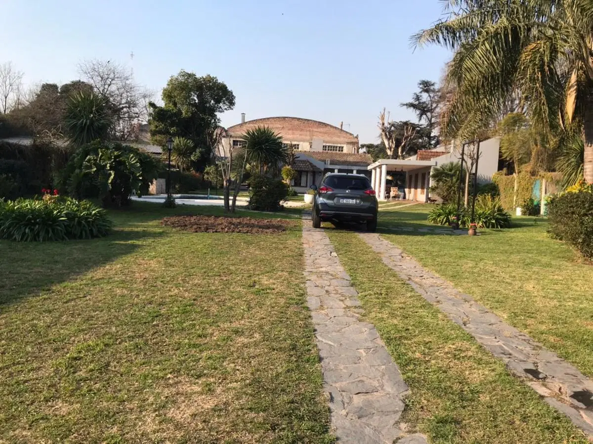 Quinta en Luis Guillon 5