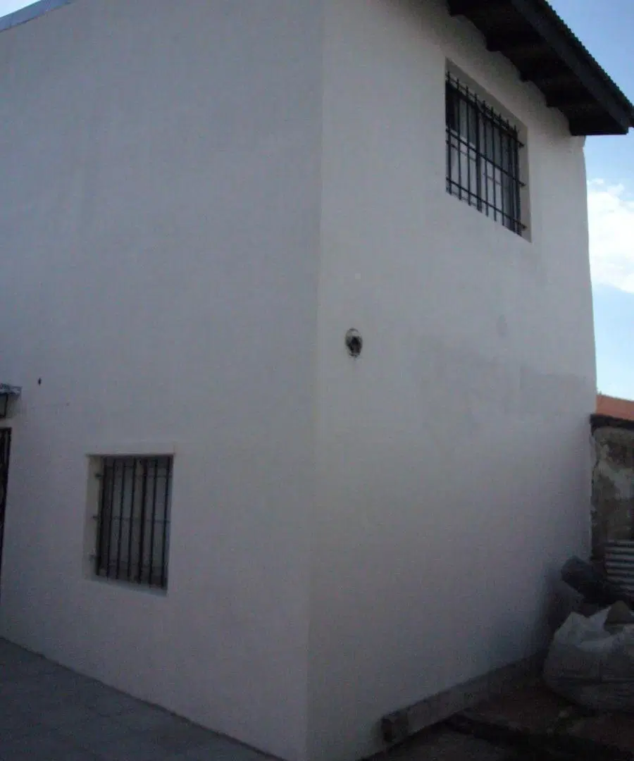 Casa en Luis Guillon 4
