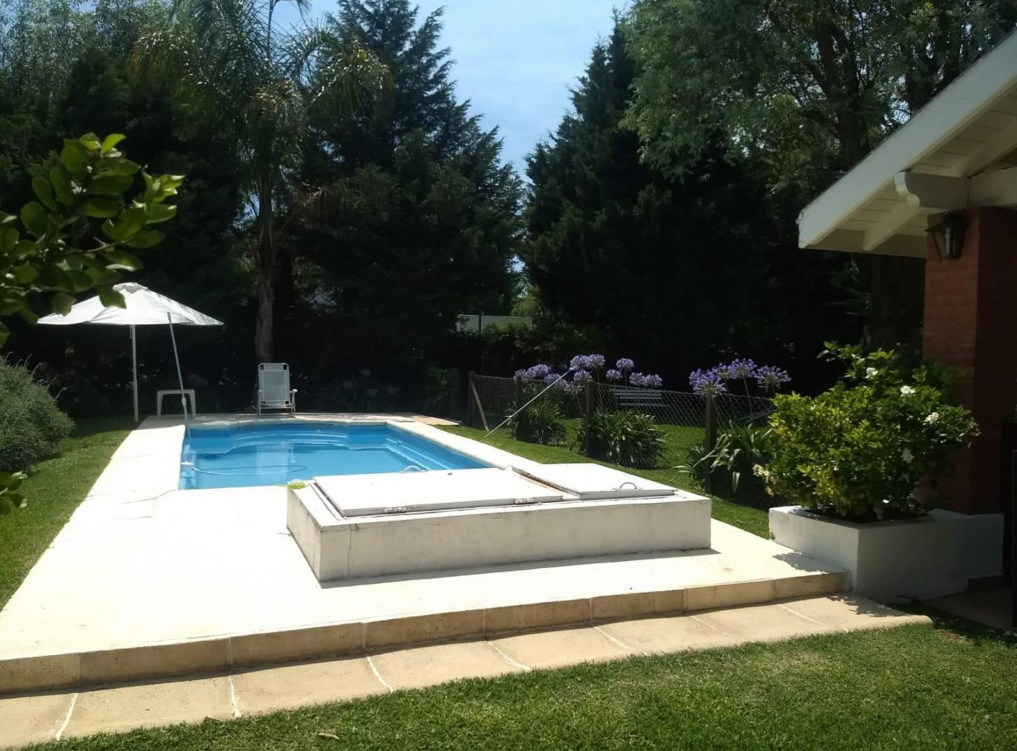 Foto de Venta casa 5 Ambientes en El Rocio, imagen 1