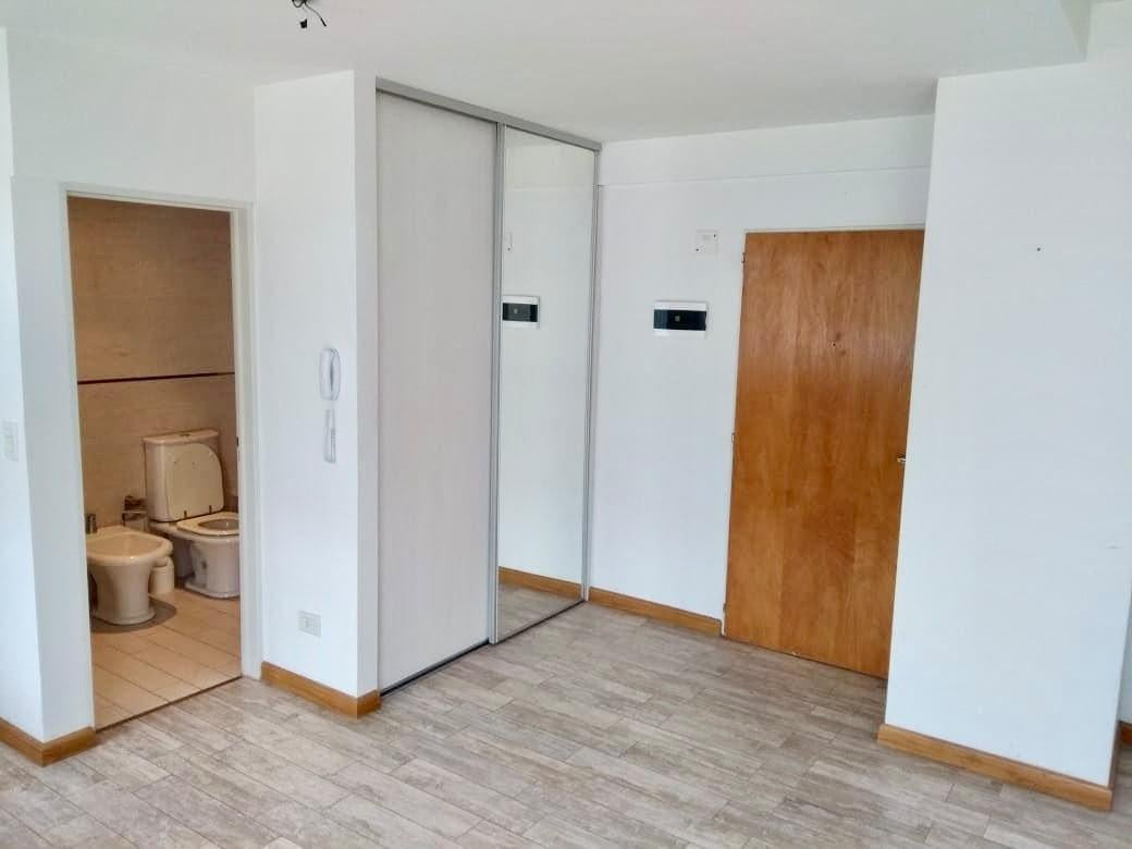 Foto de ALQUILER Departamento Monoambiente Main Park, imagen 4