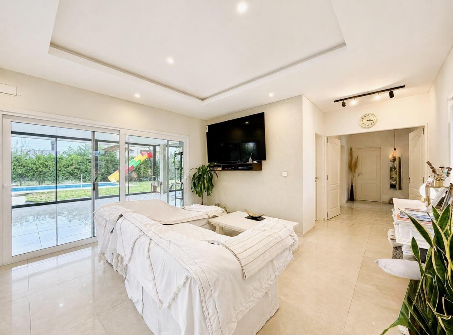 Foto de Venta Casa en Santa Ines Canning 5 Ambientes, imagen 2