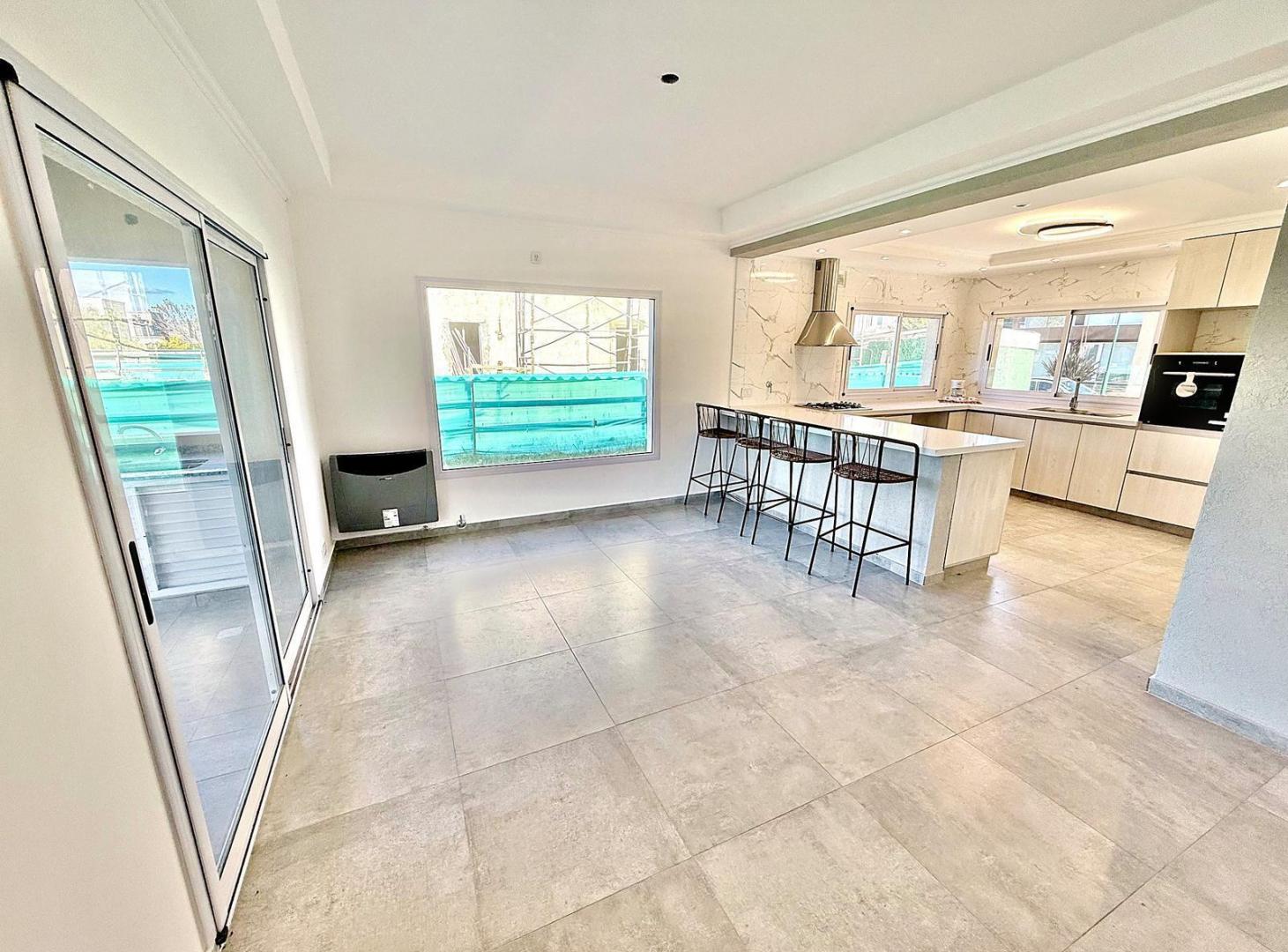 Foto de VENTA Casa en El Rebenque 5 AMBIENTES, imagen 4