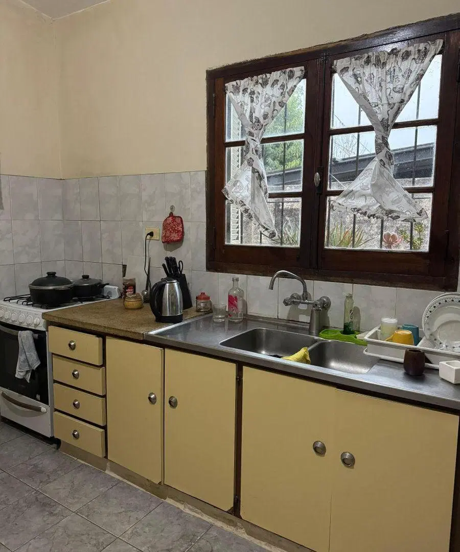 MUY LINDA CASA 3 DORMITORIOS 3
