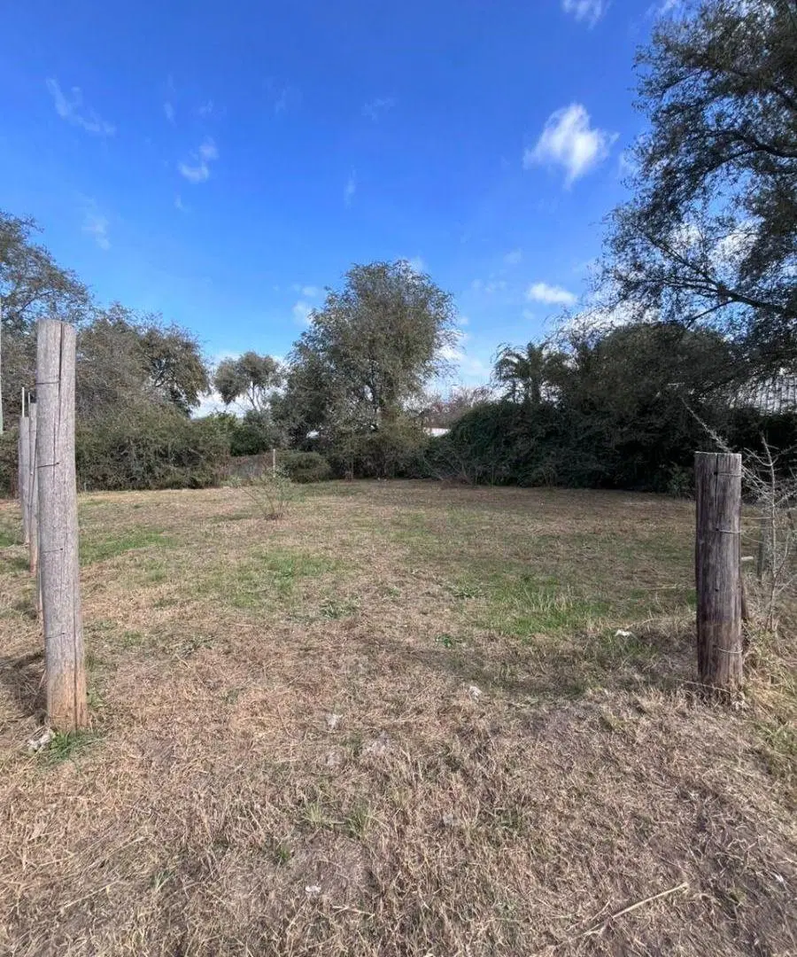 TERRENO ESQUINA VILLA CAMIARES a 100 Mts Ruta C45 Alta Gracia 1