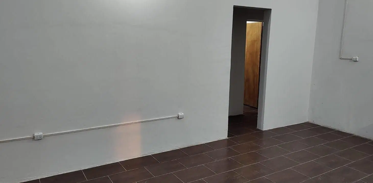 Local comercial con vivienda integrada 4