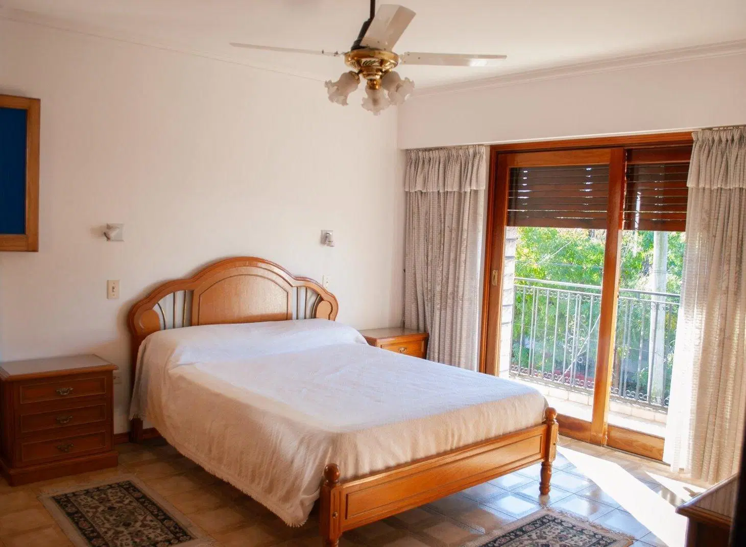 Importante propiedad mixta: Local Comercial + Vivienda/Oficina en PA 4