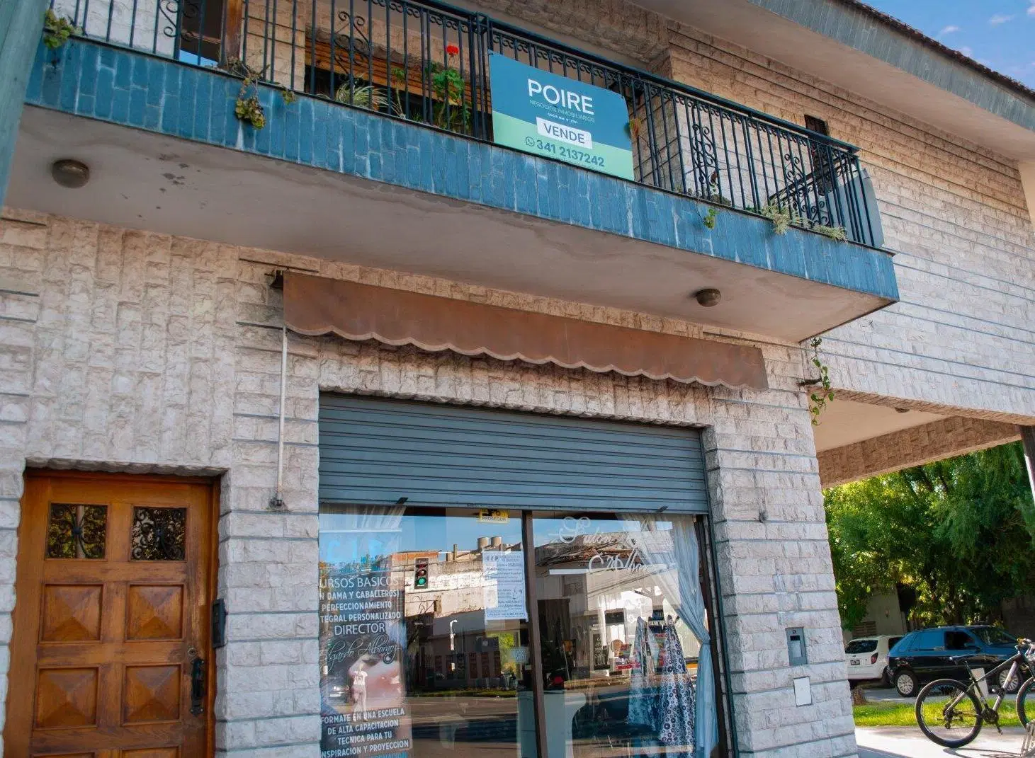 Importante propiedad mixta: Local Comercial + Vivienda/Oficina en PA 1