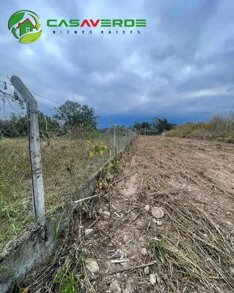 VENTA AMPLIO TERRENO ESCRITURADO EL ENCON 3