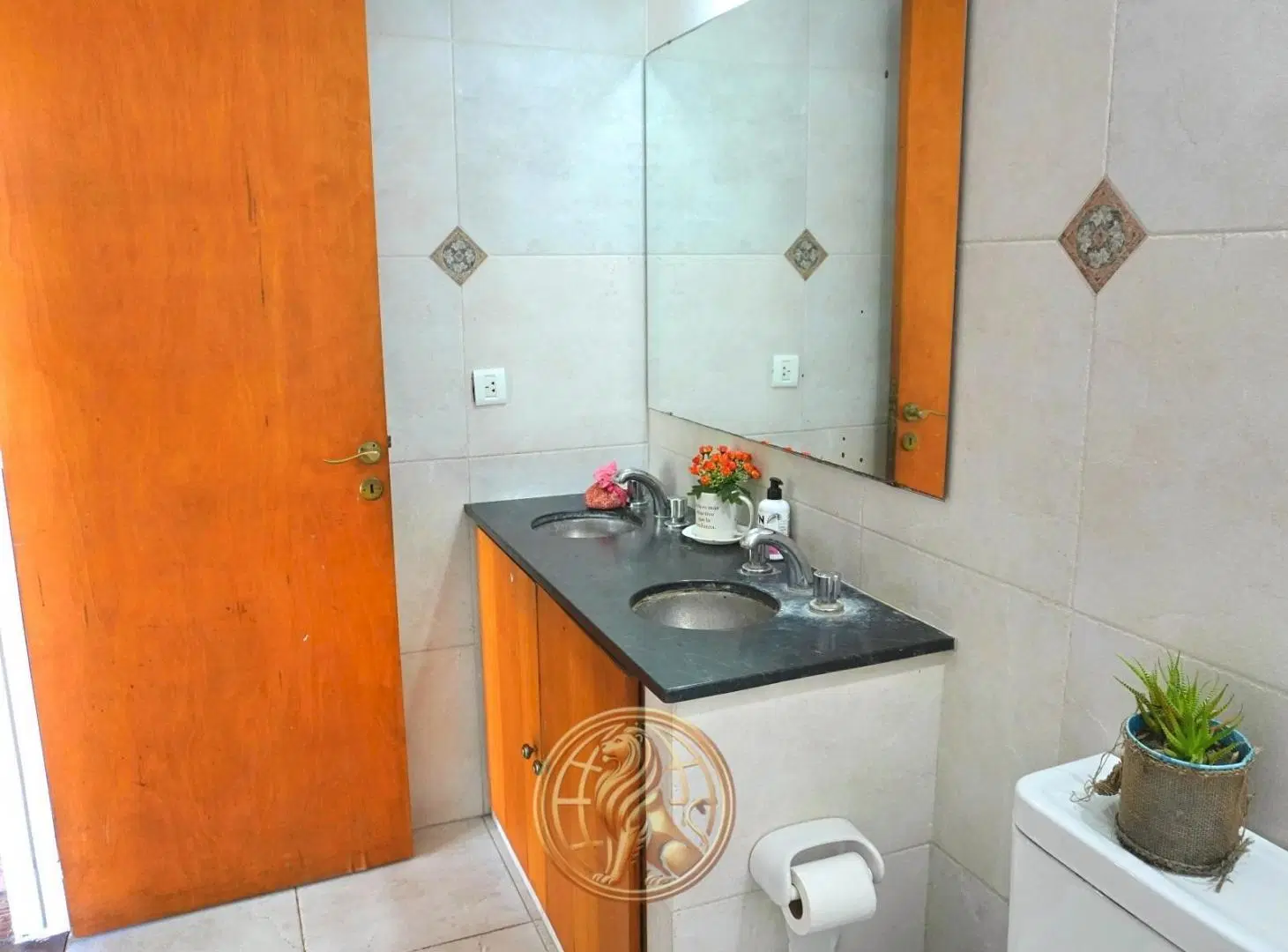 Alquiler temporada 2026 Pinamar 6 ambientes 5 baños con piscina 2