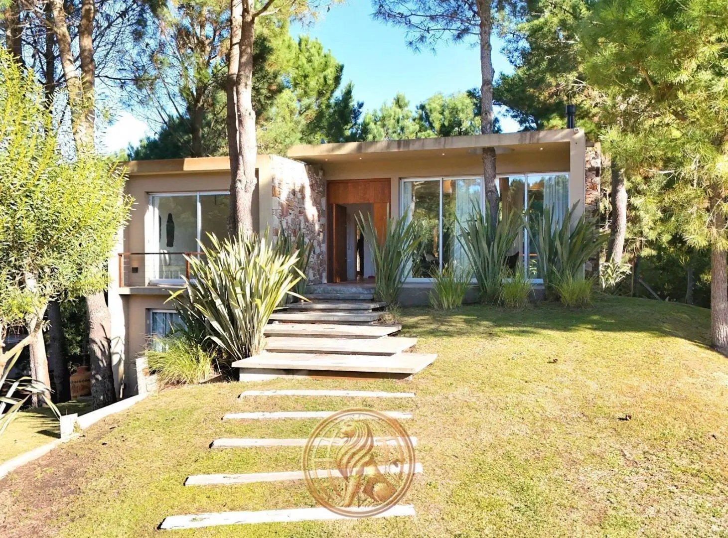 Alquiler casa Costa Esmeralda 4 ambientes con piscina 5