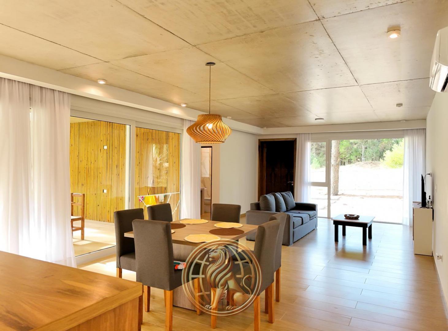 Foto de Venta Casa en Villarobles con pileta Oportunidad, imagen 3
