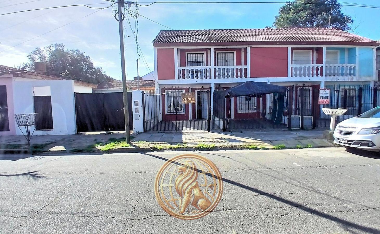 Foto de Venta Tríplex Santa Teresita 4 ambientes a 2 cuadras del mar Oportunidad, imagen 3