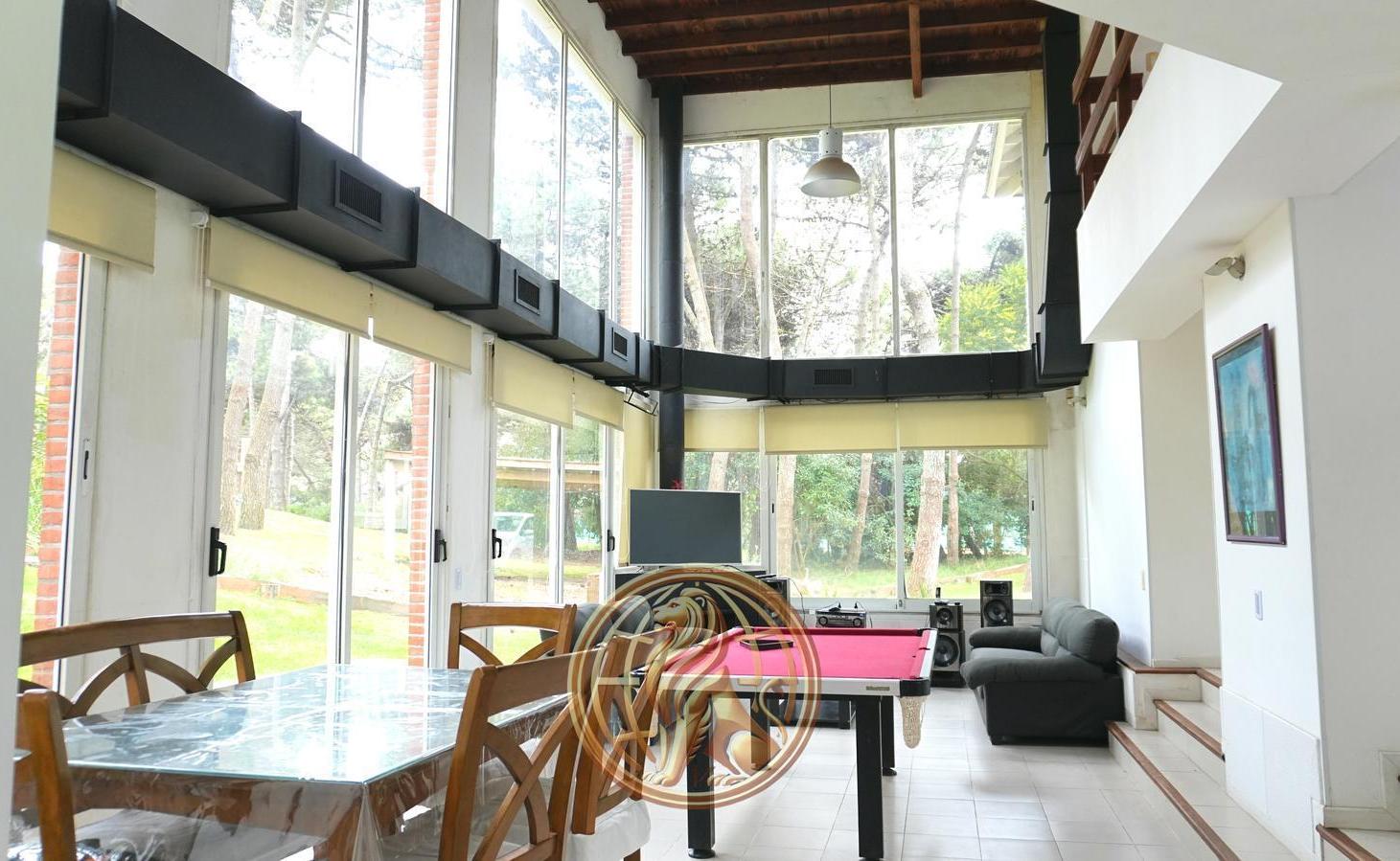 Foto de Venta Casa Pinamar Norte 5 ambientes oportunidad, imagen 2
