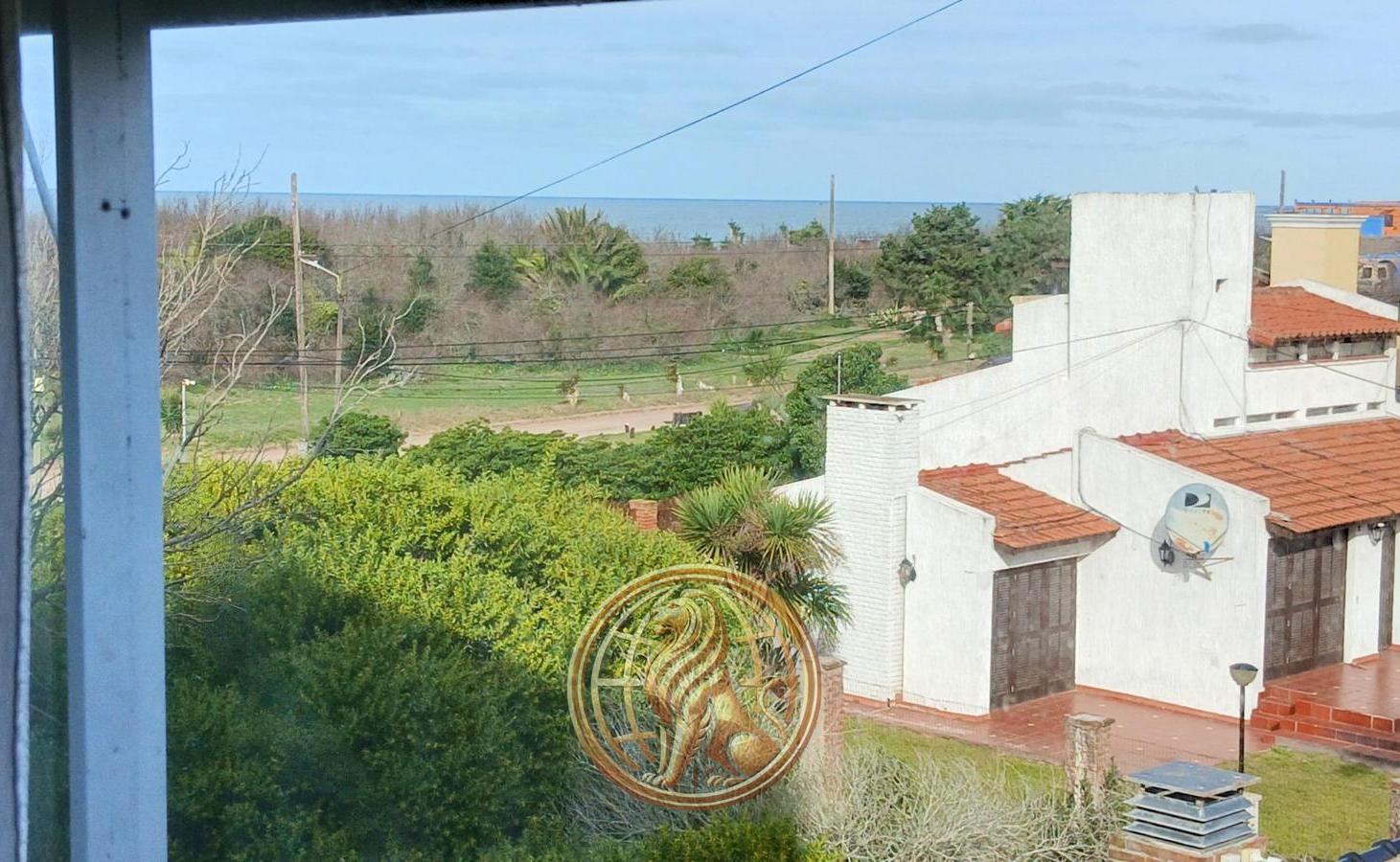 Foto de Venta Departamento La Lucila del Mar frente al mar Oportunidad, imagen 4