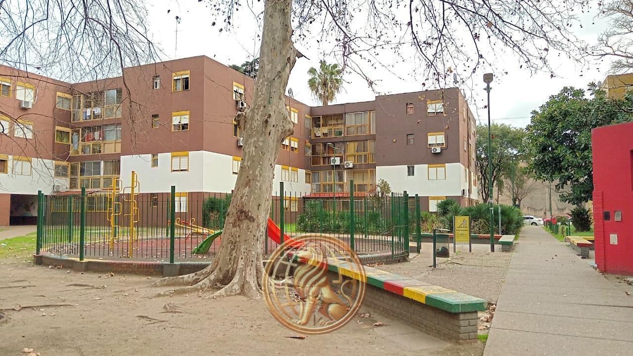 Foto de Venta Departamento Nueva Pompeya con baulera y cochera, imagen 2