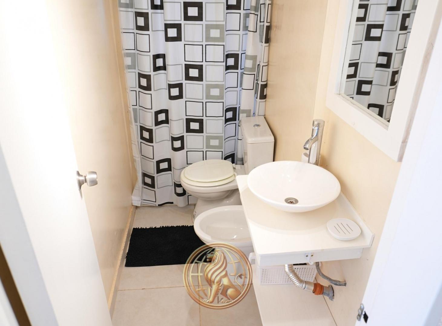 Foto de Venta Casa Lasalle Pinamar 3 plantas 4 cuadras del mar Oportunidad, imagen 4