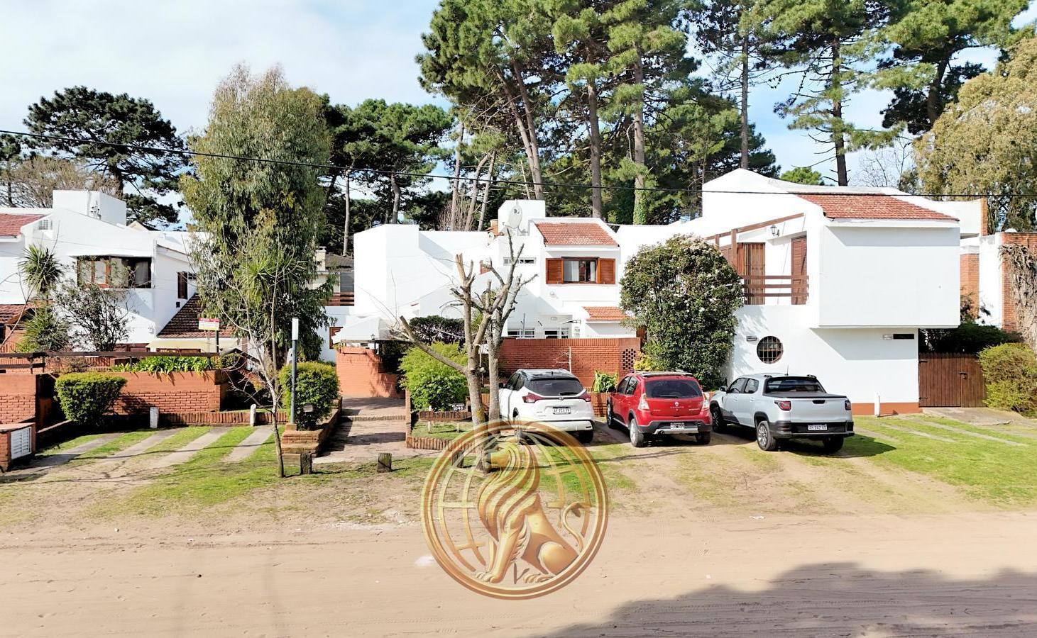 Foto de Venta PH Pinamar Dúplex 4 ambientes gas natural Oportunidad, imagen 5