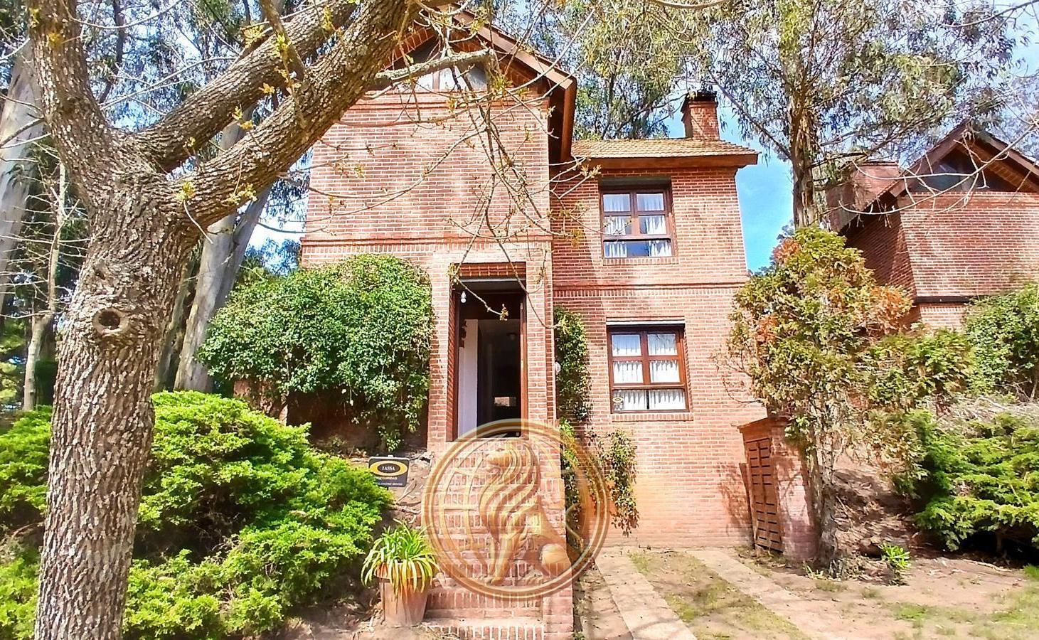 Foto de Venta Dúplex Pinamar gas natural 3 ambientes oportunidad, imagen 3
