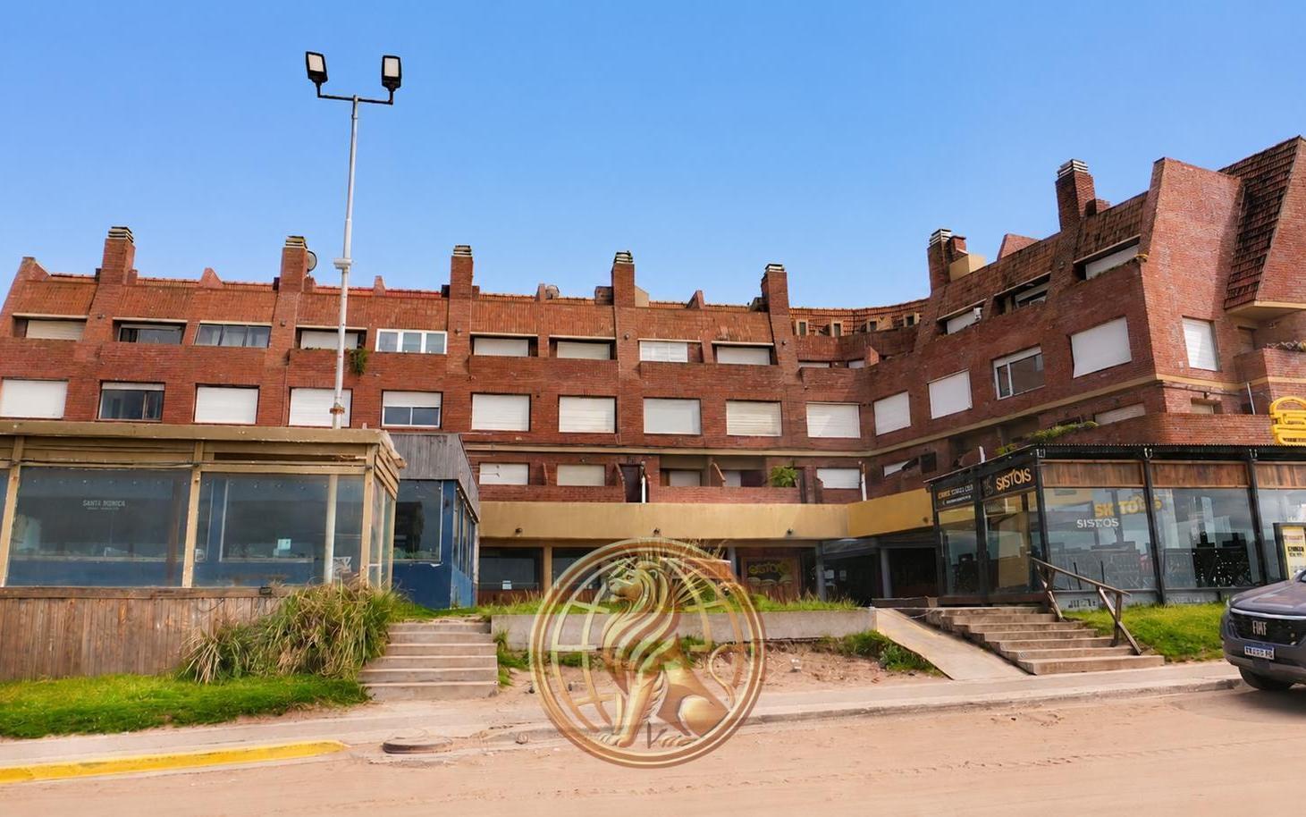 Foto de Venta Departamento Pinamar Playa 4 ambientes Gas Natural OPORTUNIDAD, imagen 2