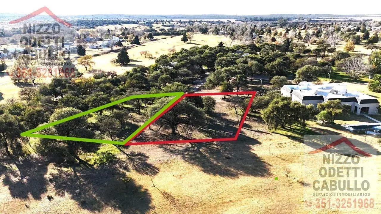 Terreno en VALLE DELL GOLF CON FONDO AL GOLF HOYO 4 1500 METROS 3