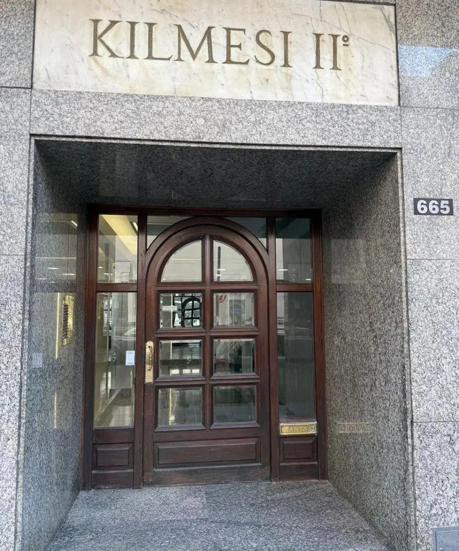 Departamento a la venta de dos ambientes en Quilmes Centro 1