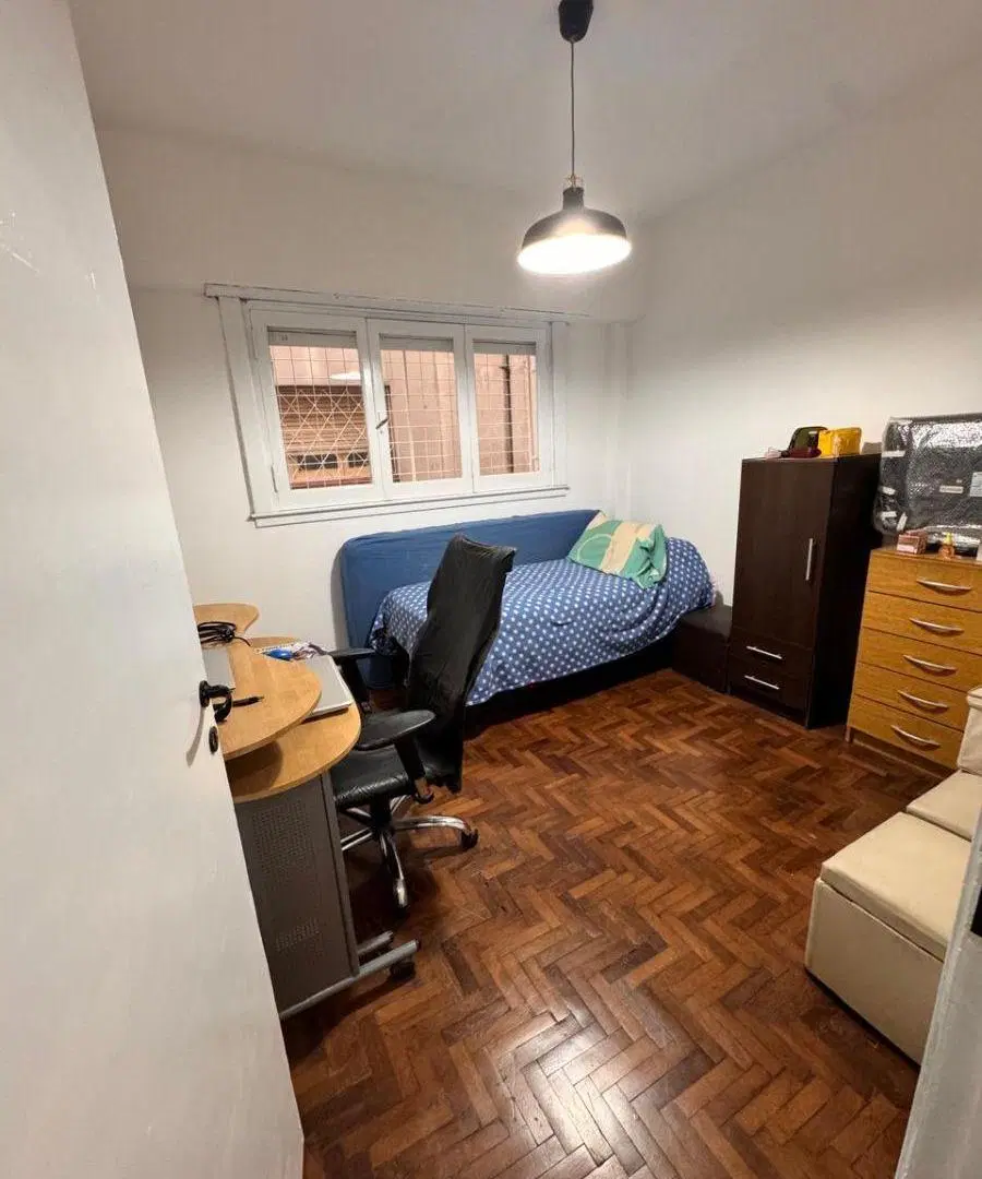 3 ambientes en venta Flores. Totalmente reciclado 5