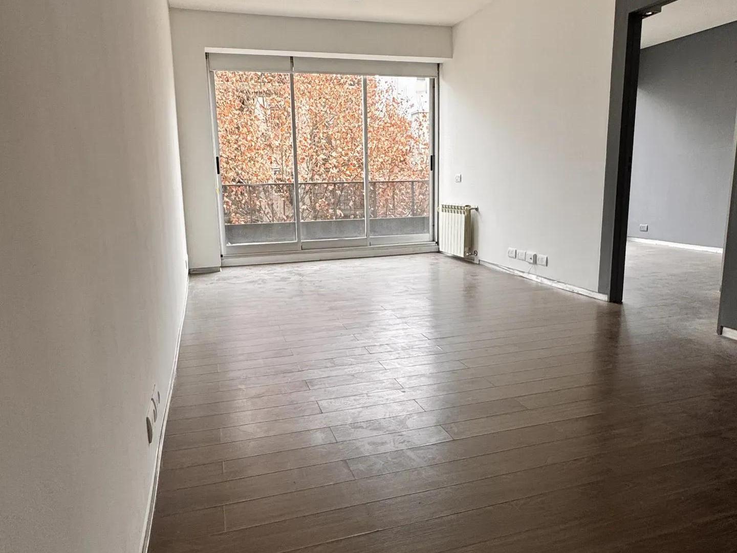 Foto de 2 Ambientes Duplex- GRAN COCHERA Terraza PRIVADA . Toilette Y B/ Suite, imagen 1