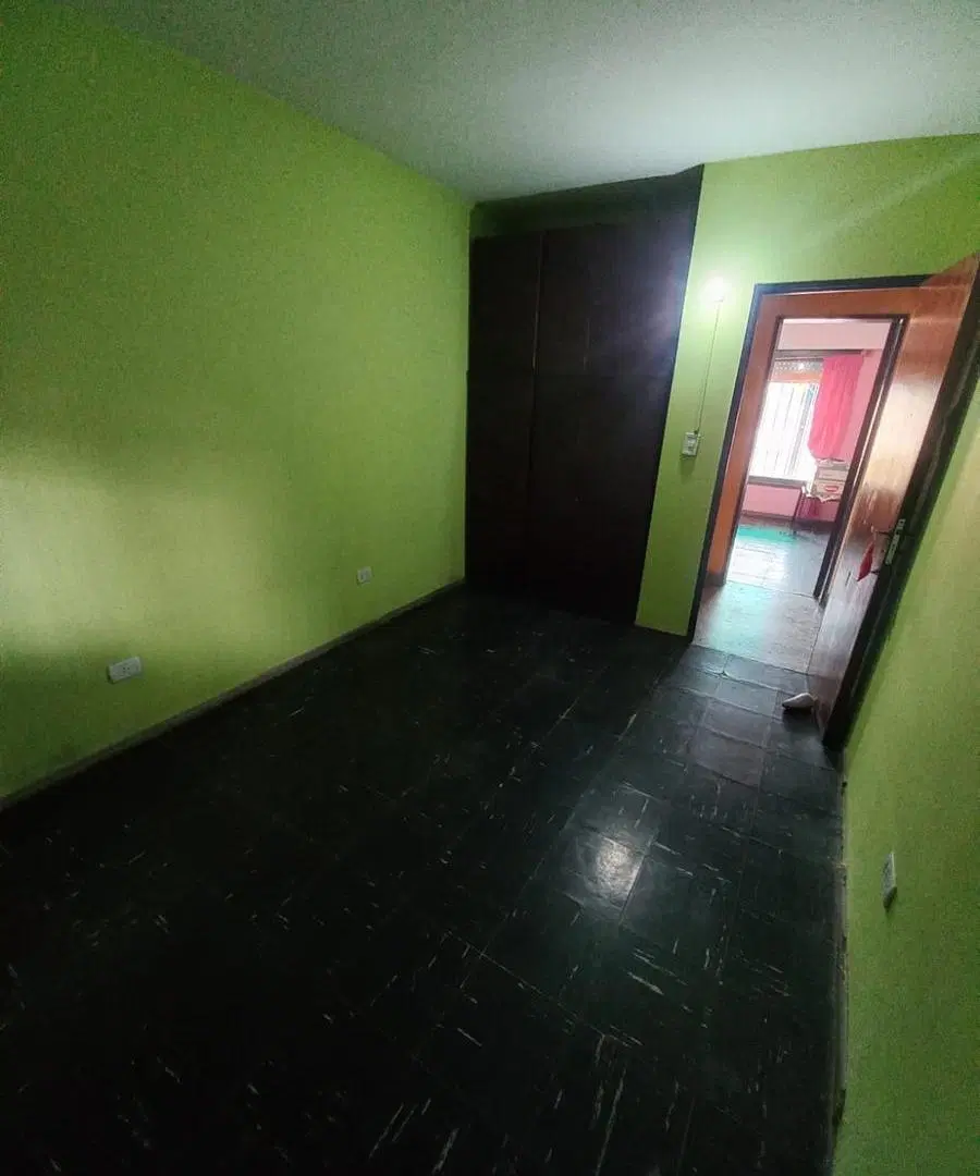 Casa en venta mas Departamento 2 ambientes 8