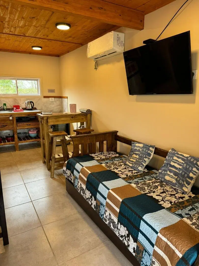 VENTA TERRENO CON CABAÑAS EN EL DELTA DEL TIGRE 2