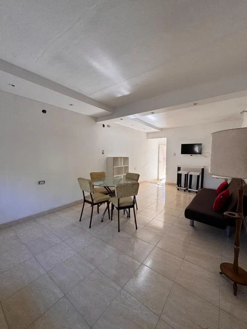VENTA CASA QUINTA 6 AMBIENTES CON PILETA EN DEL VISO, PILAR 3