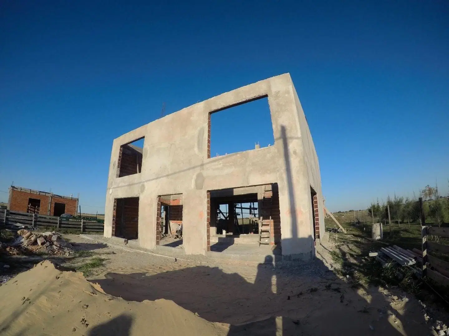 VENTA LOTE CON OBRA EN LA ENRIQUETA, LA PLATA 3