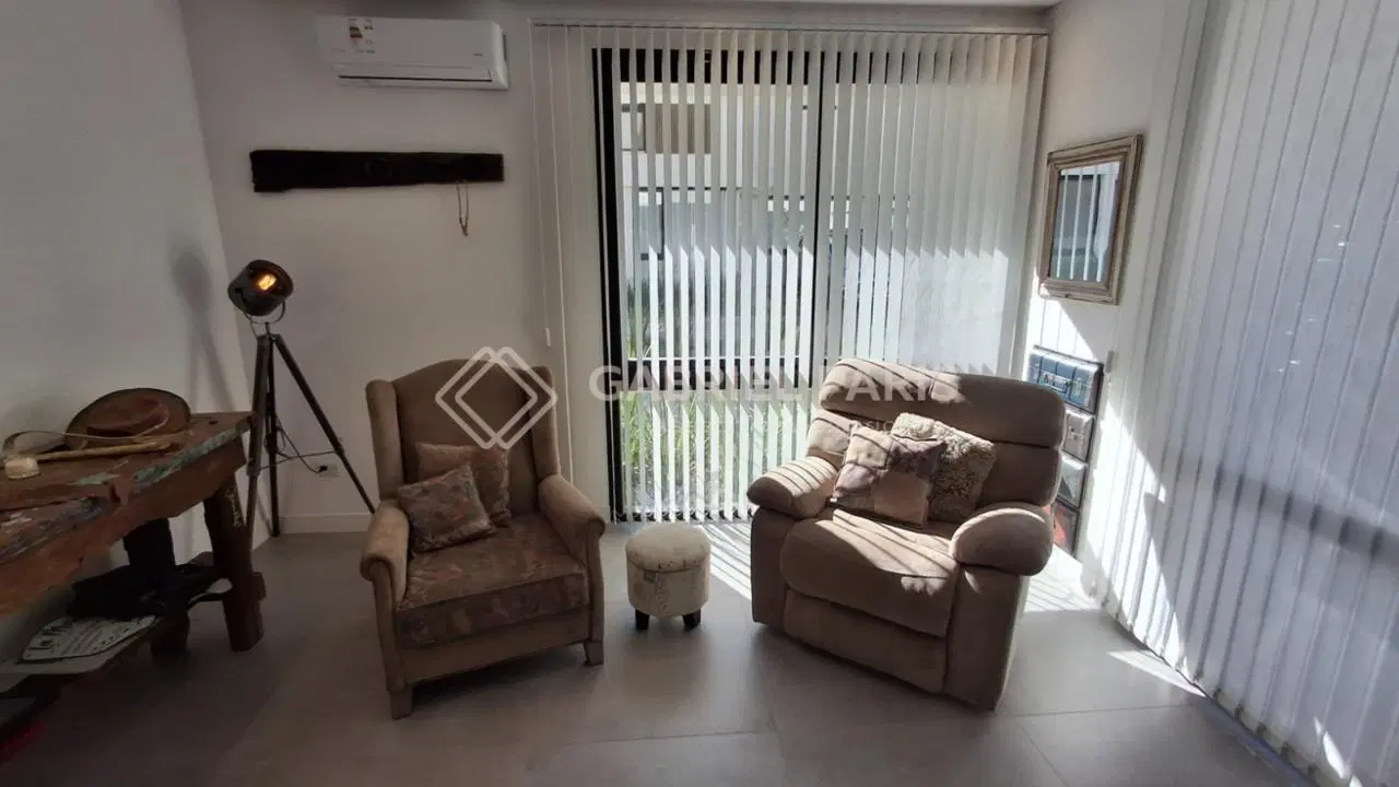 Venta casa Parque lLeloir 2