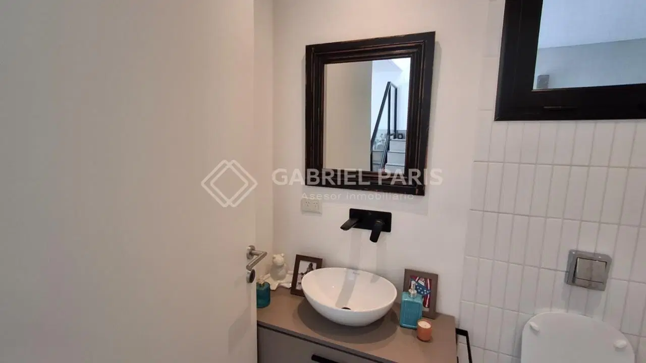 Venta casa Parque lLeloir 3