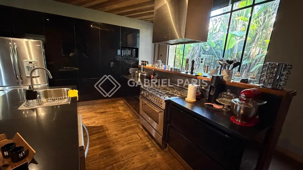 Casa 6 ambientes. | ACCESO OESTE K47 4