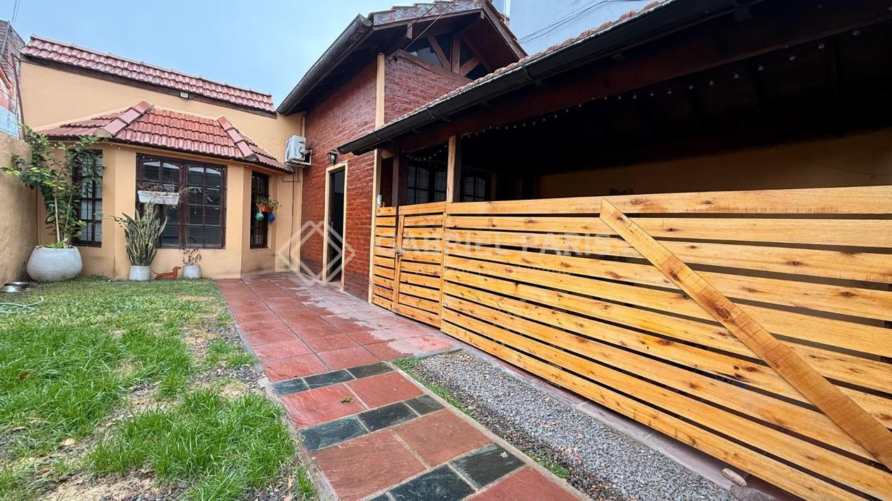 Casa 3 ambientes. | LAVALLE 360