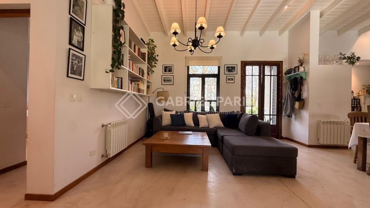 Foto de Casa 5 ambientes 3 dormitorios. | Avenida gaona, imagen 3