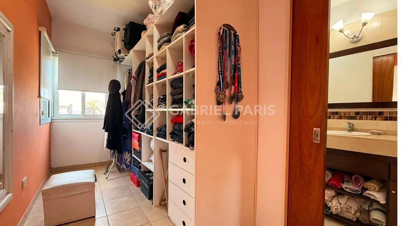 Casa 4 ambientes. | MARTIN CASTRO 2338 8