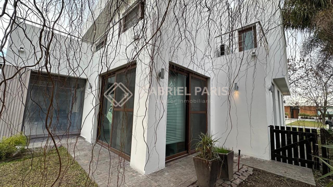 Foto de Casa 5 ambientes. | colectora norte acceso oeste, imagen 3