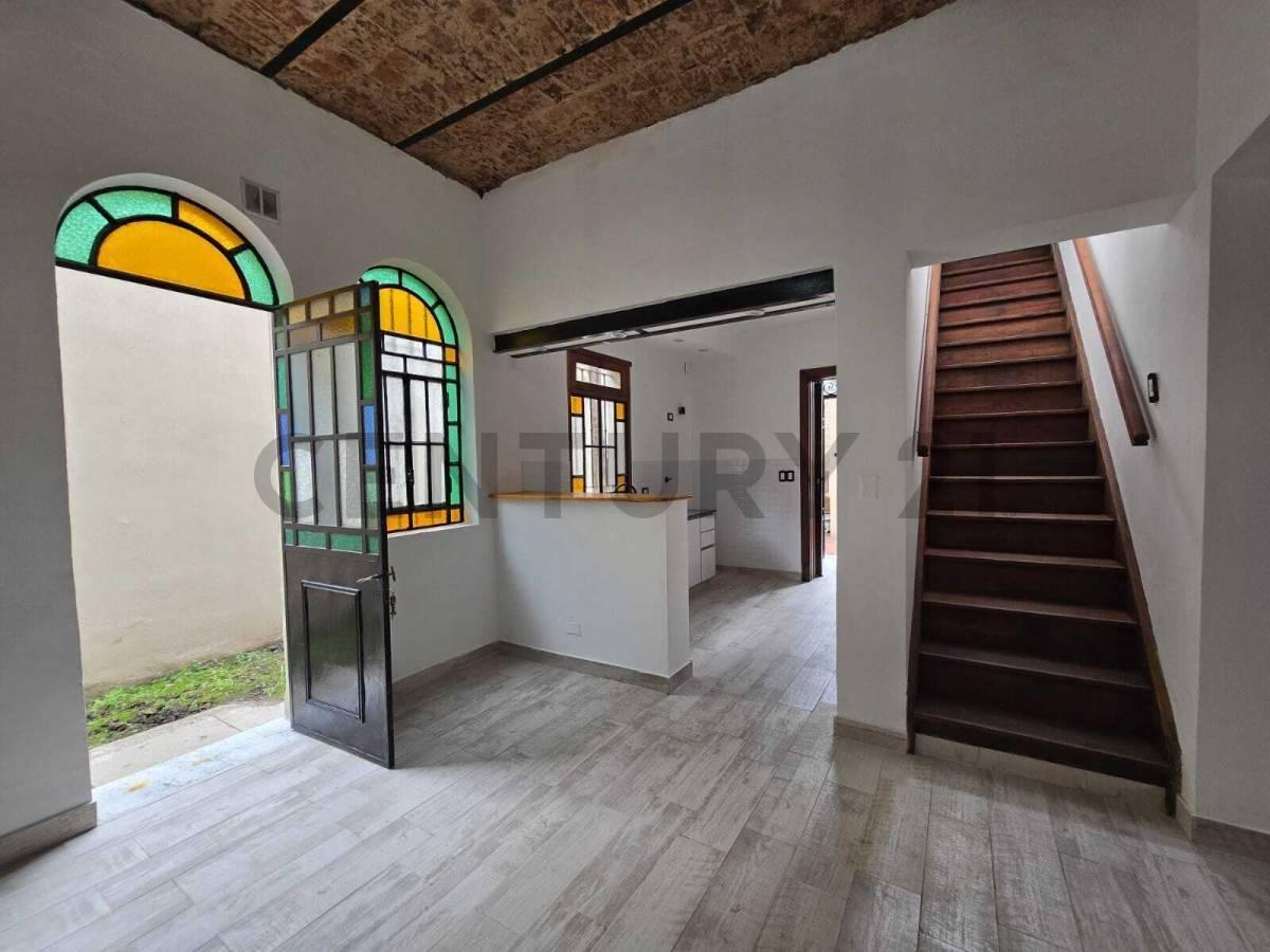 Foto de VENTA CASA RECICLADA A NUEVO 5AMB CON PATIO Y TERRAZA - CIUDADELA, imagen 3