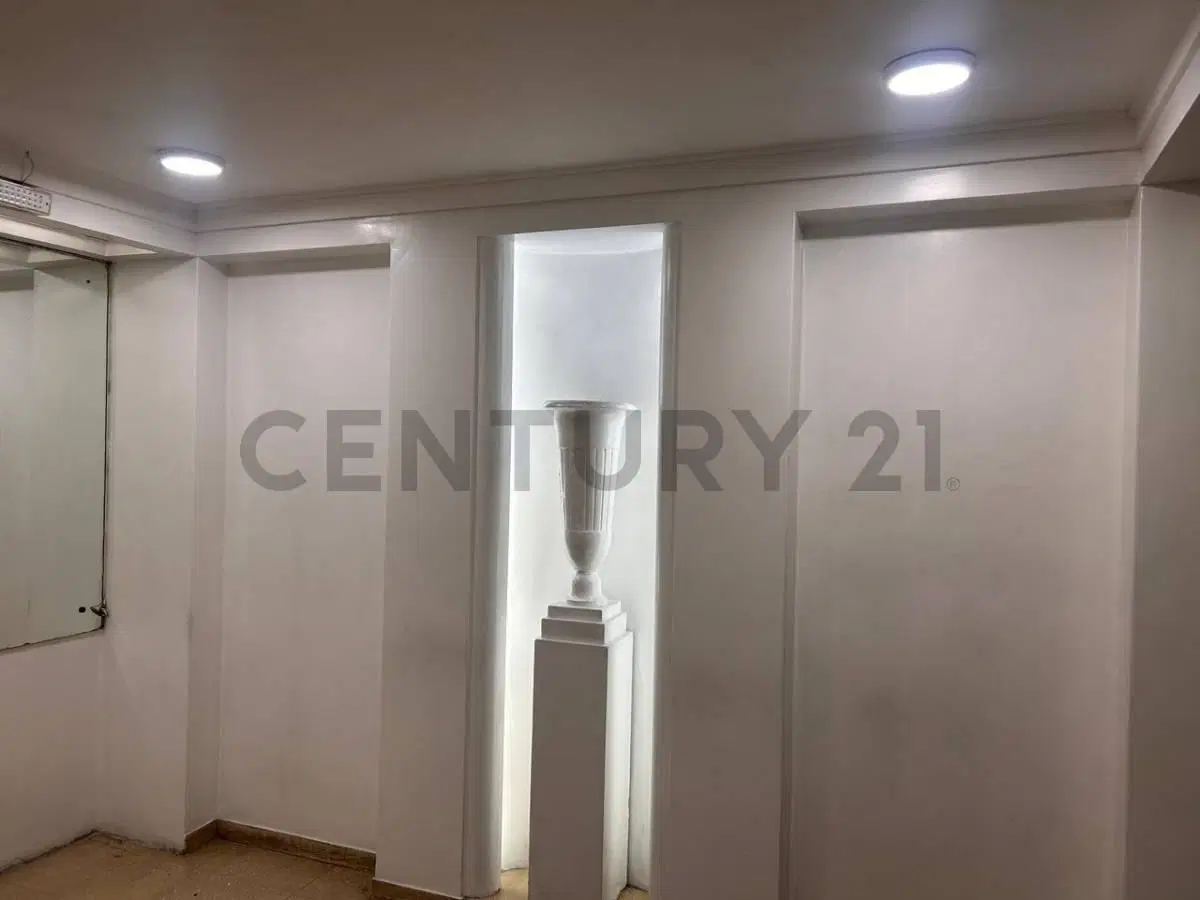 VENTA  MONOAMBIENTE DIVISIBLE RECOLETA 4