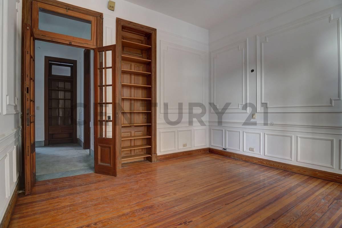 VENTA PH 5 AMBIENTES CON BALCÓN Y TERRAZA EN ALMAGRO