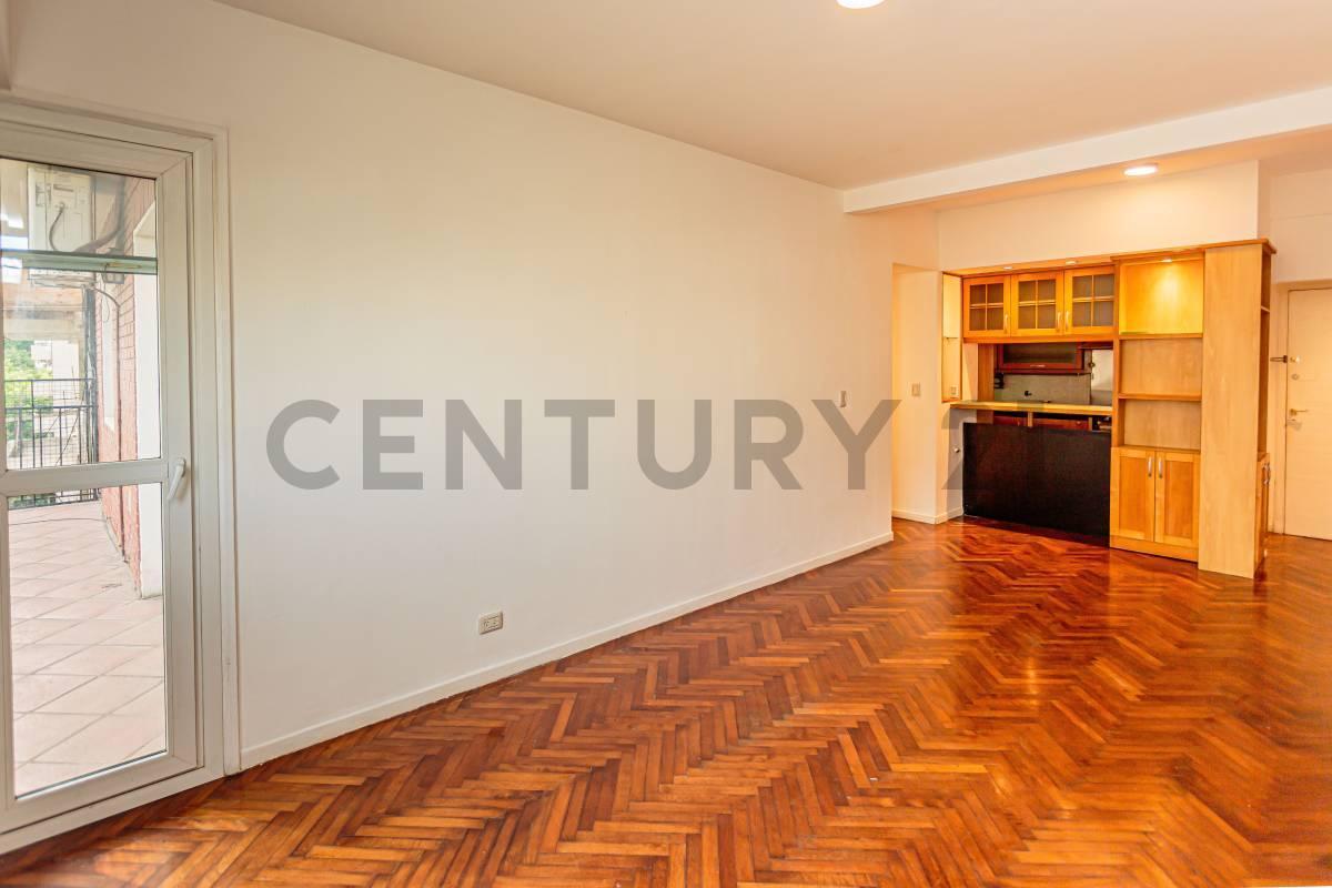 Foto de VENTA DEPARTAMENTO 3 AMBIENTES C/BALCON Y DEPENDENCIA EN BELGRANO., imagen 1